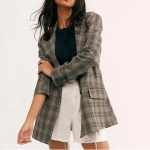 Chic Plaid Blazer